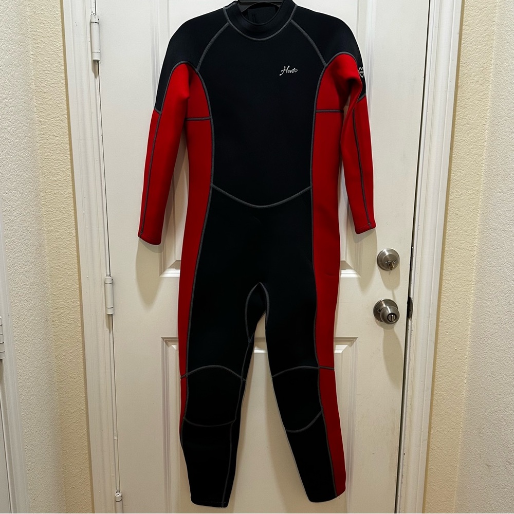 Hevto Plus Size Women’s Black & Red Wetsuit 3/2mm Neoprene Size 16